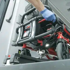 Ferno Power F2 hleðslukerfi með Powerdrive fyrir sjúkrabörur/sjúkrabíla - Image 3