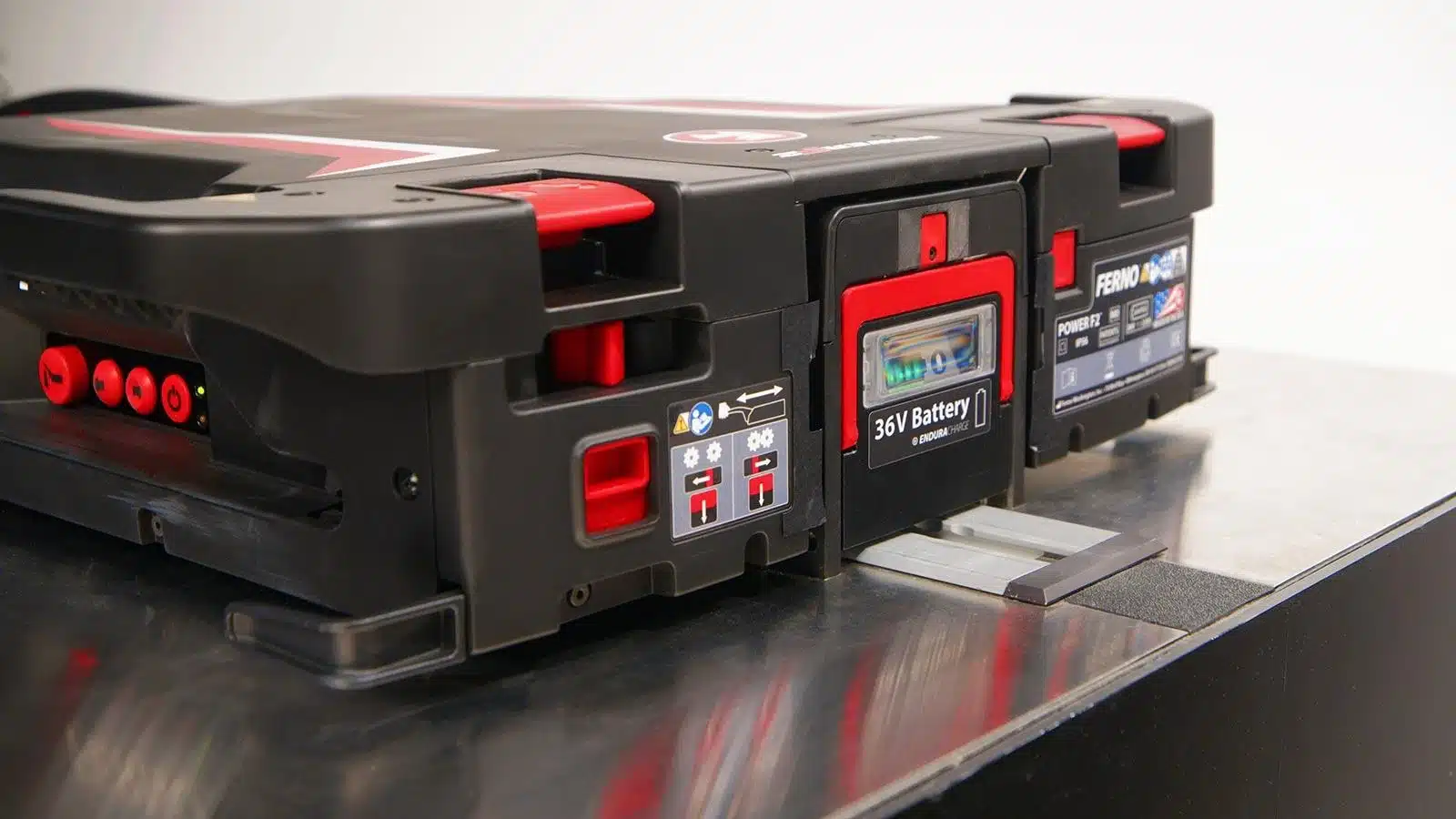Ferno Power F2 hleðslukerfi með Powerdrive fyrir sjúkrabörur/sjúkrabíla - Image 8